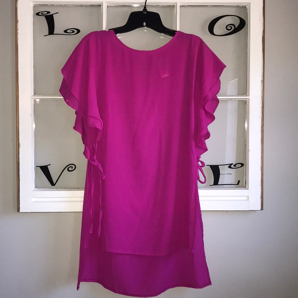 Ruffle top